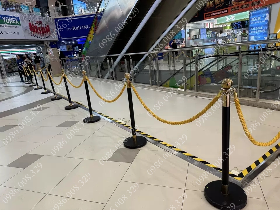 xe-day-nhua-den-3-tang-size-nho_4