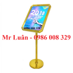 Bảng thông báo inox vàng mặt nghiêng 8 cạnh A2