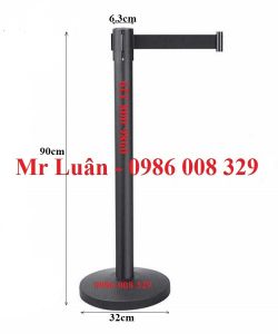 Cột chắn thép sơn đen dây kéo đen