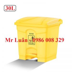 Thùng rác nhựa đạp chân 30L vàng