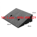 Bục dốc lên xuống xe máy ô tô 17cm